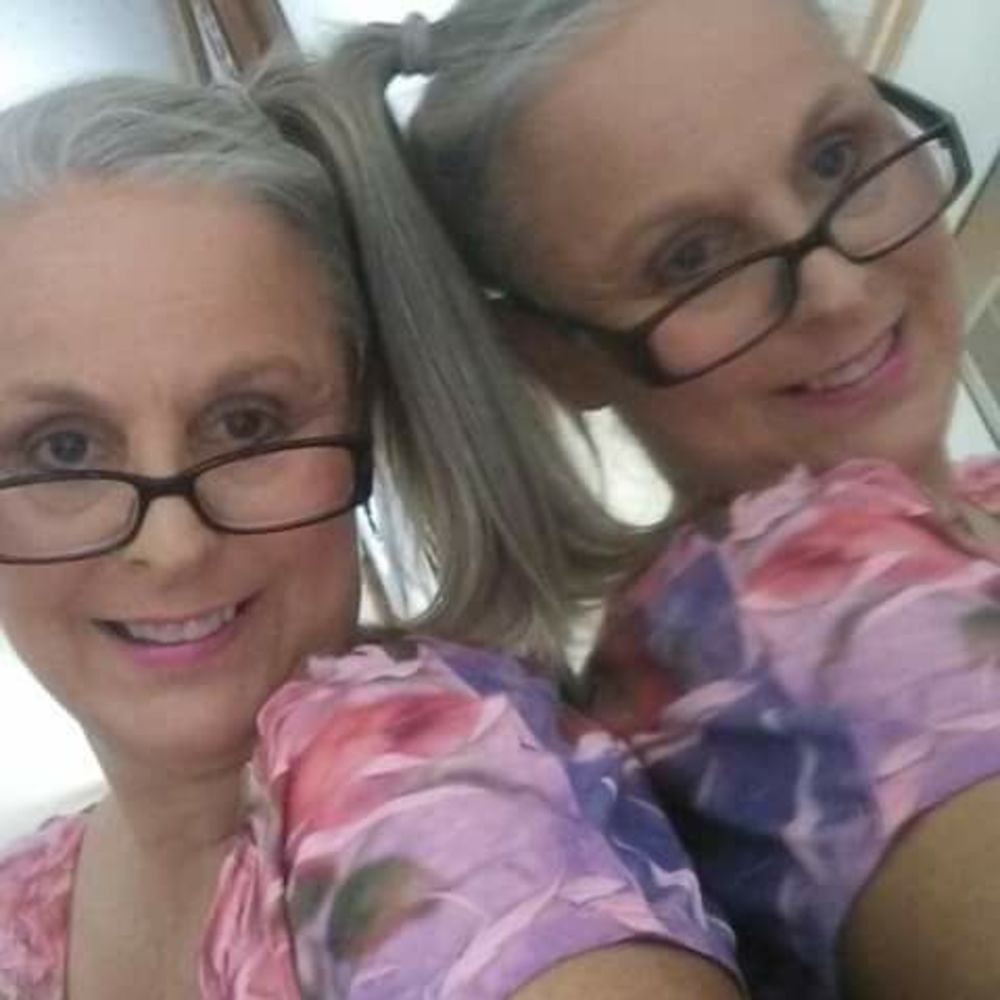 Meet your Posher, Tena